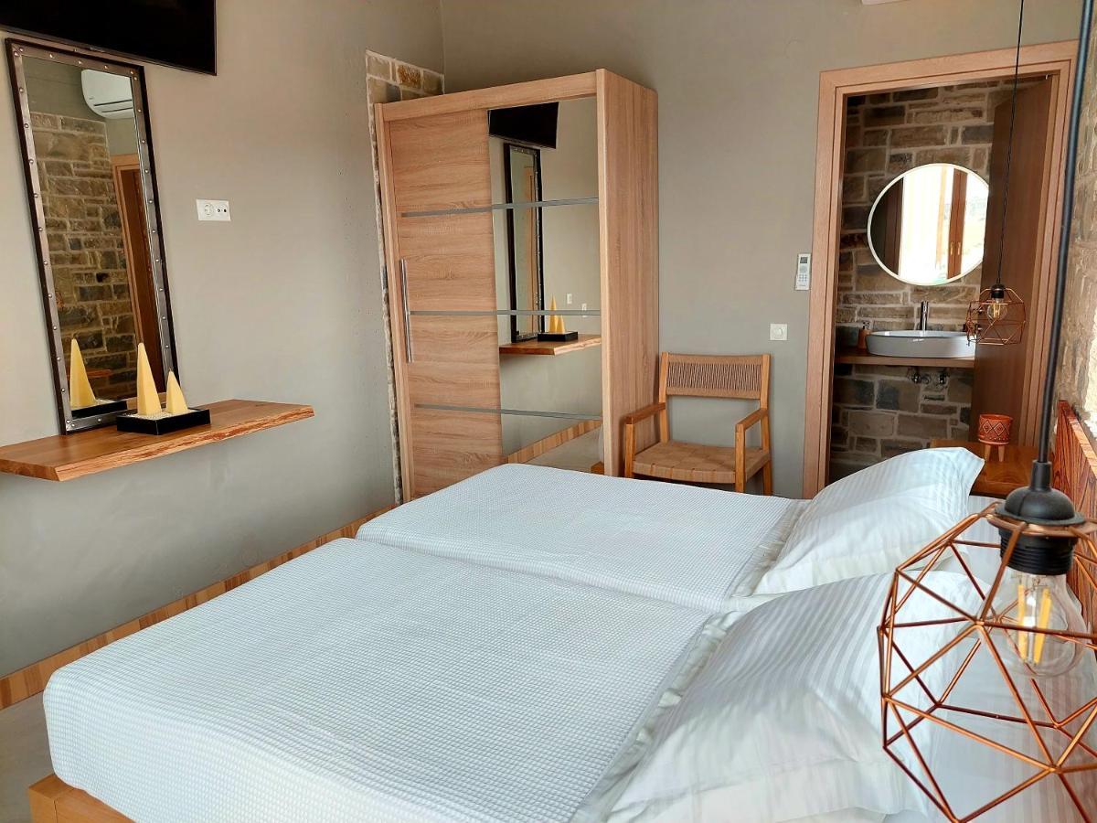 Phaestias Terra Villas Kalamaki  Buitenkant foto
